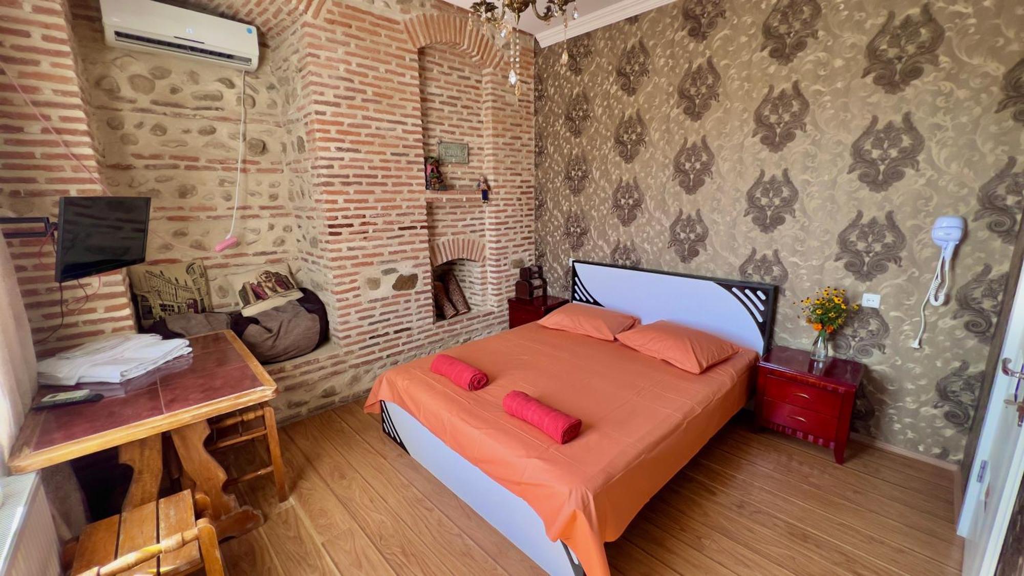 Burji Guest House Sighnaghi Ngoại thất bức ảnh