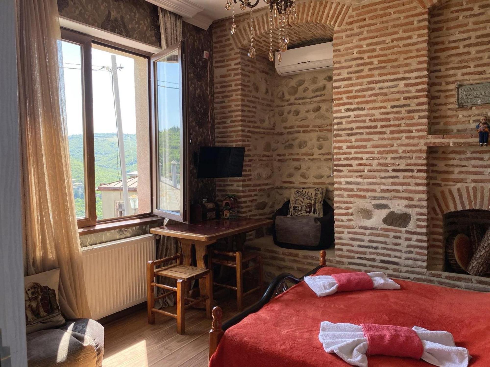 Burji Guest House Sighnaghi Ngoại thất bức ảnh